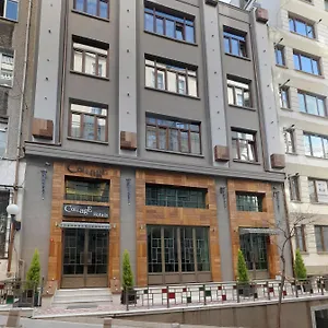 Collage Pera Hotel Istambul