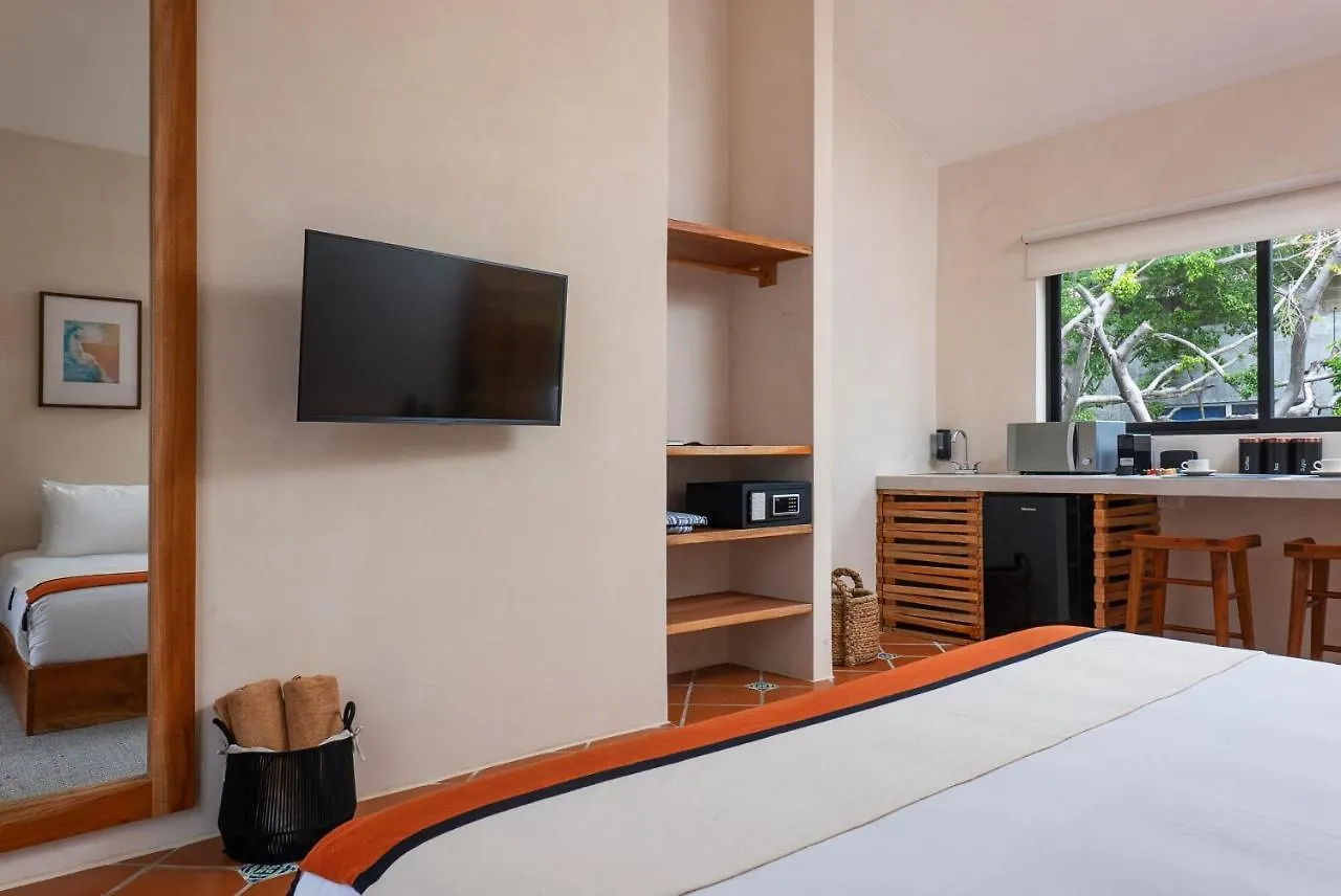 Hotel Aalada Playa Del Carmen