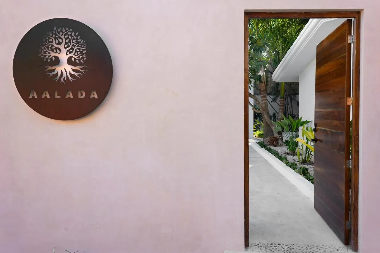 Hotel Aalada Playa Del Carmen
